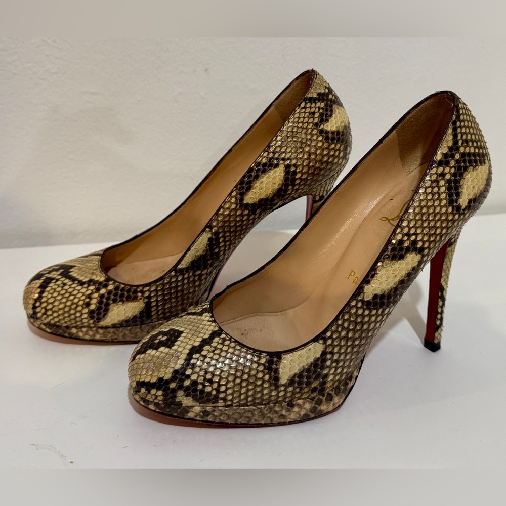 Christian Louboutin New Simple Pump Python Neutral Snakeskin - Classic! 36.5